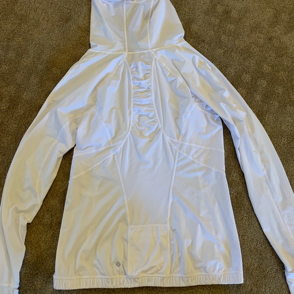 Lululemon Running Jacket - Picture 4 of 9